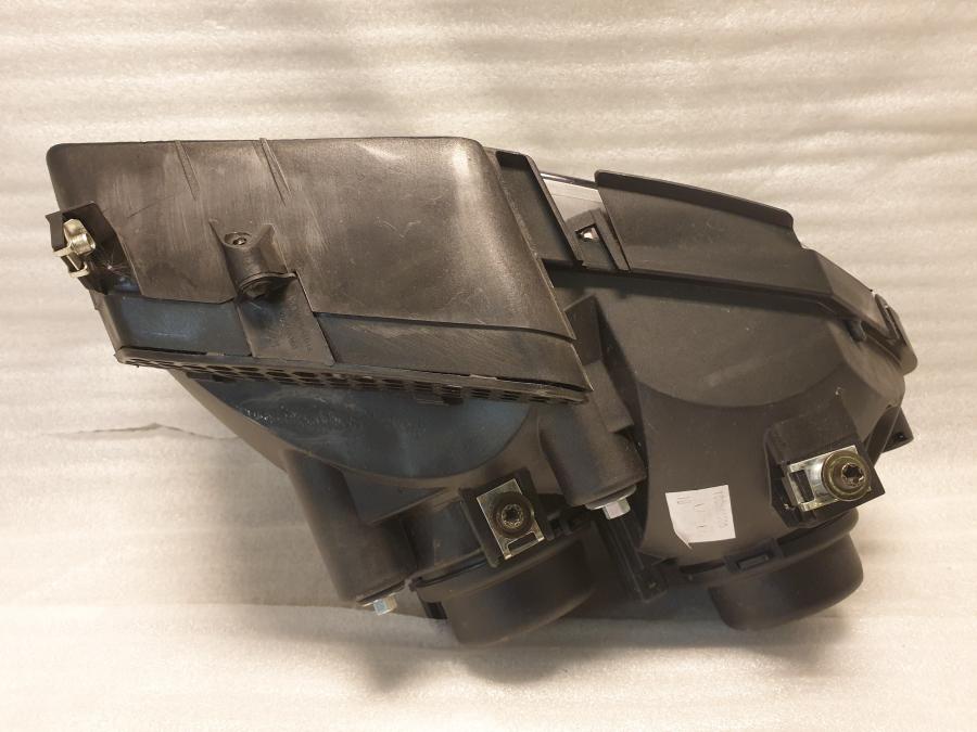 Baksidan på Strålkastare från en KTM RC8 -2009 motorcykel.