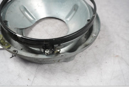 Snett uppifrån på Strålkastarhus från en H-D Touring Street Glide FLHX -2009 motorcykel.