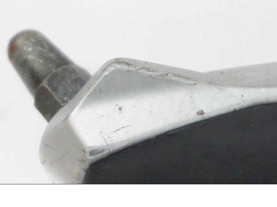 Extrabild1 på Fotpinne från en BMW F 650 CS -2002 motorcykel.