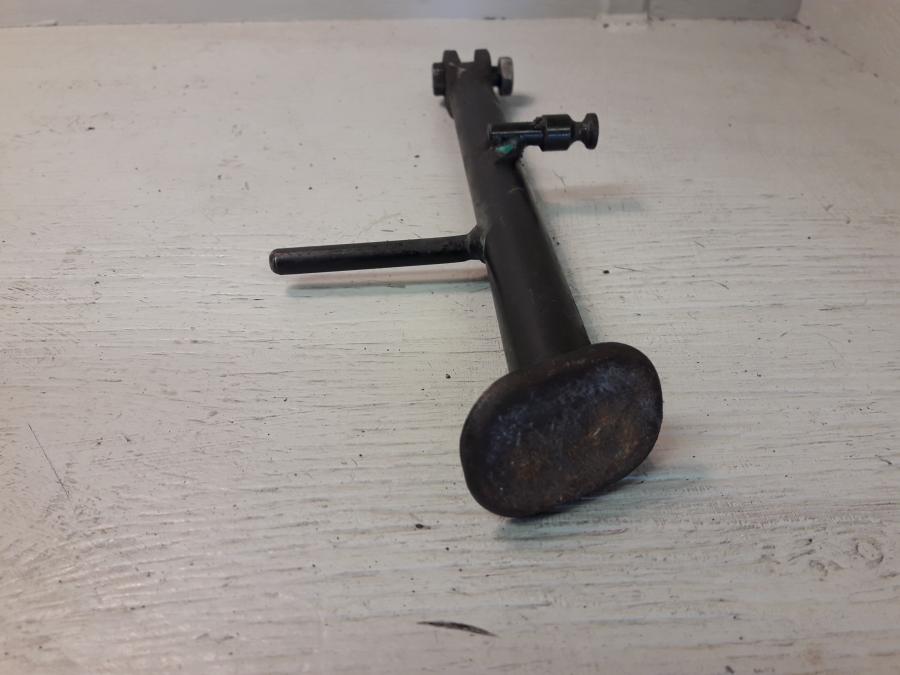 Baksidan på Sidostöd från en Aprilia RS 125 -2017 motorcykel.