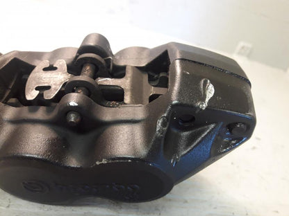 Höger sida på Bromsok från en BMW R 1150 GS -2003 motorcykel.