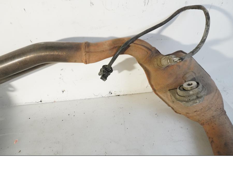 Baksidan på Grenrör från en BMW F 800 GS -2008 motorcykel.