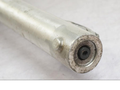 Baksidan på Gaffelben från en Honda XL 125 R -1998 motorcykel.