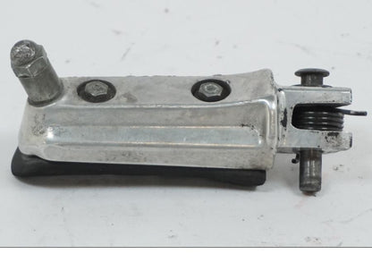 Höger sida på Fotpinne från en Honda CBR 600 -1998 motorcykel.