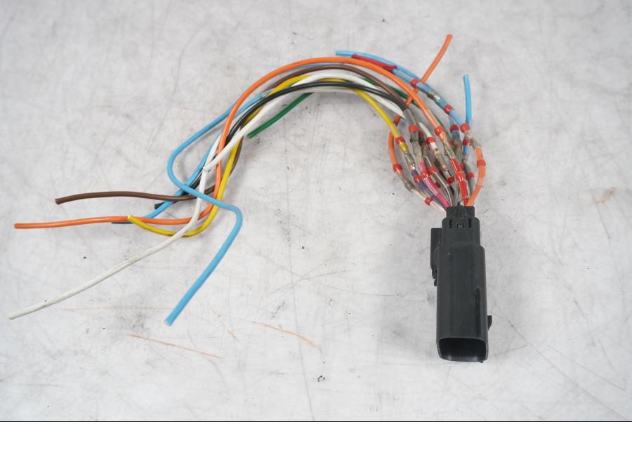 Framsidan på Kablage från en H-D Touring Street Glide FLHX -2009 motorcykel.