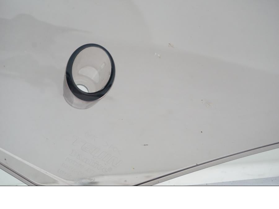 Extrabild3 på Vindruta från en Suzuki GSX-S 1000 -2019 motorcykel.