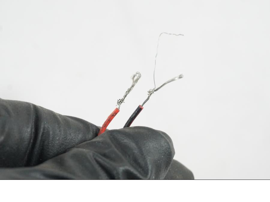 Snett nerifrån på Skylthållare från en Yamaha YZF 1000 R1 -2007 motorcykel.