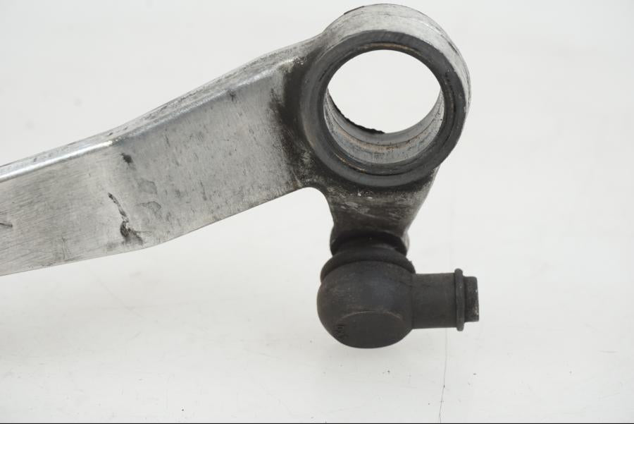 Vänster sida på Växelpedal från en Suzuki GSX-R 1000 -2007 motorcykel.