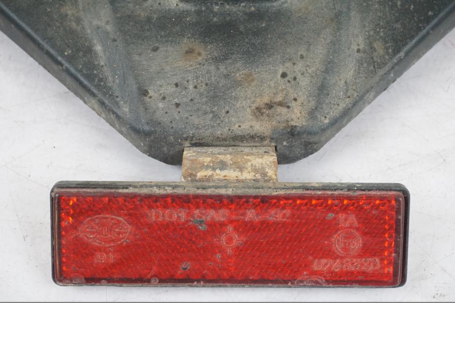 Höger sida på Skylthållare från en Triumph Tiger Explorer -2013 motorcykel.