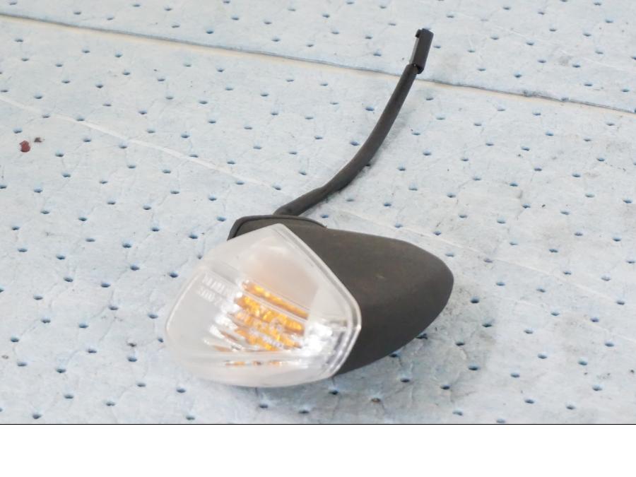 Baksidan på Blinkers från en Suzuki GSX 1300 BK -2008 motorcykel.