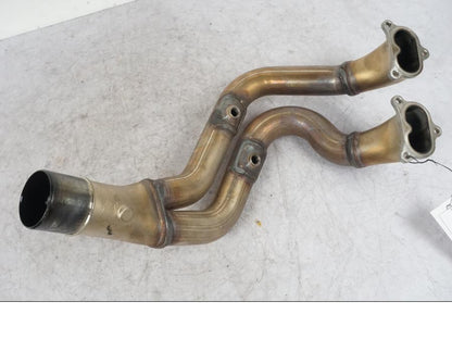 Framsidan på Grenrör från en Ducati Multistrada V4 -2024 motorcykel.