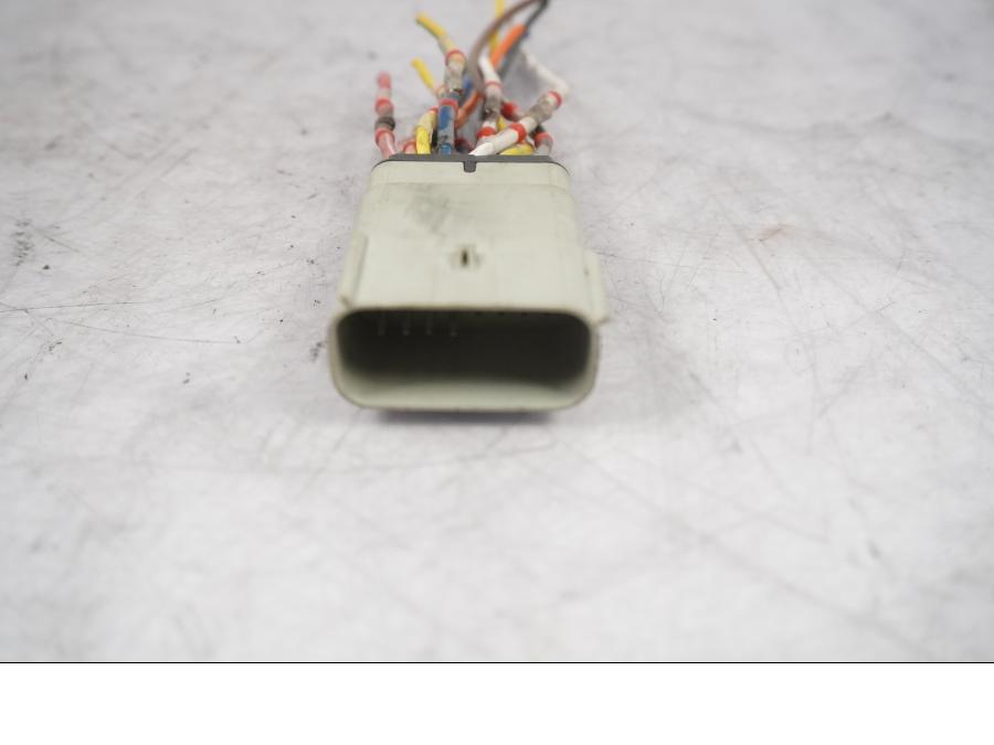 Baksidan på Kablage från en H-D Touring Street Glide FLHX -2009 motorcykel.