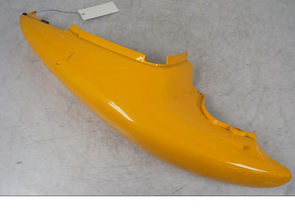 Framsidan på Bakvinge från en Suzuki SV 650 -1999 motorcykel.