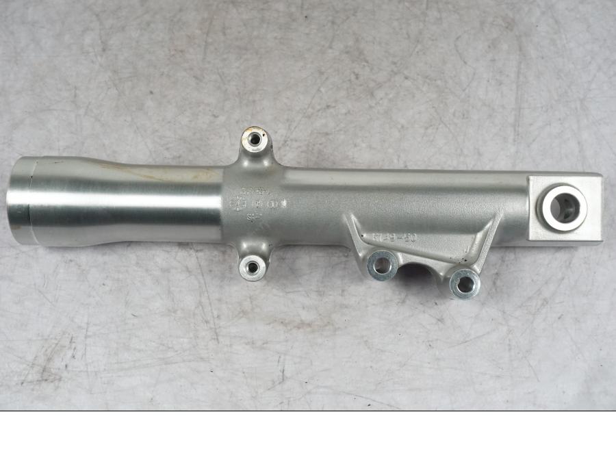 Extrabild3 på Gaffelben från en Kawasaki VN 1500 -1999 motorcykel.