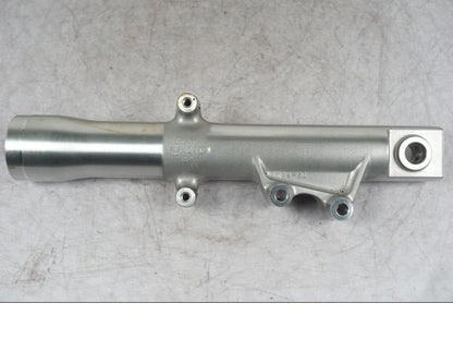 Extrabild3 på Gaffelben från en Kawasaki VN 1500 -1999 motorcykel.