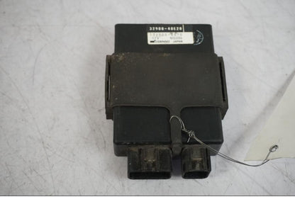 Framsidan på CDI / ECU från en Suzuki VZ 800 -2000 motorcykel.