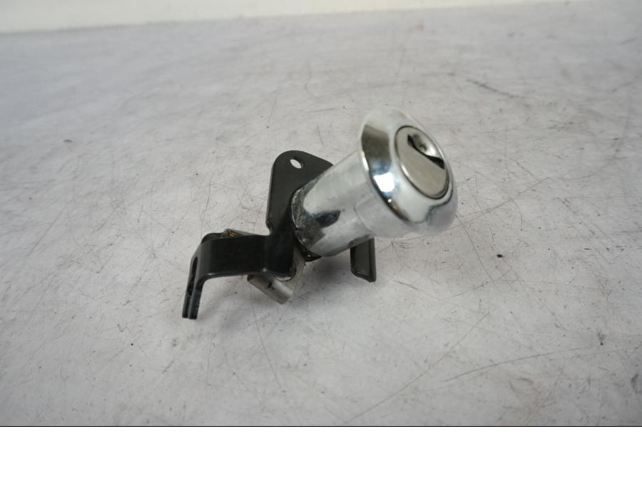 Snett uppifrån på Låssats från en Triumph Bonneville T120 -2021 motorcykel.