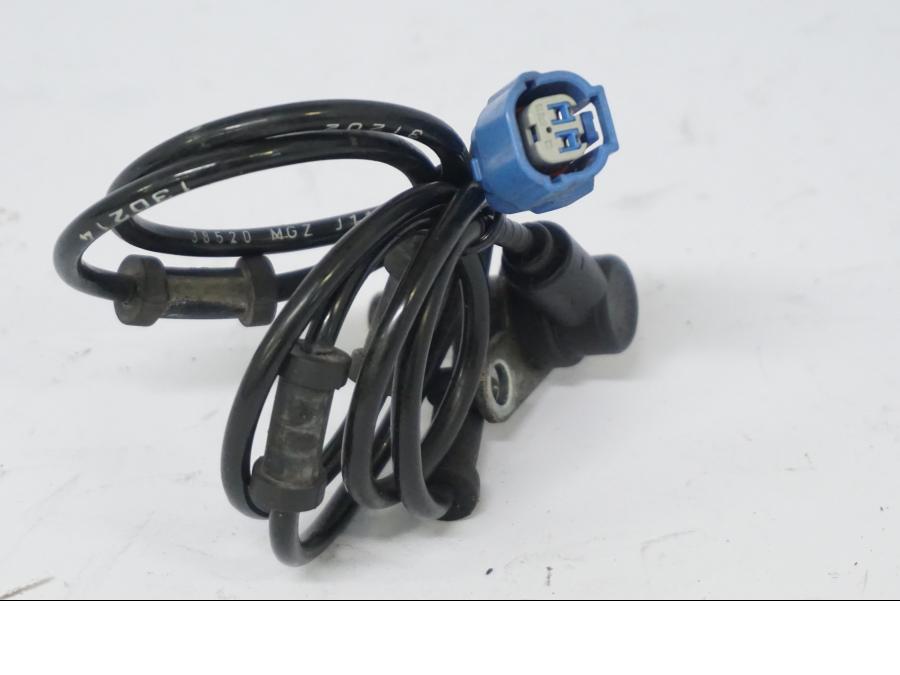 Extrabild1 på ABS givare från en Honda CB 500 X -2015 motorcykel.