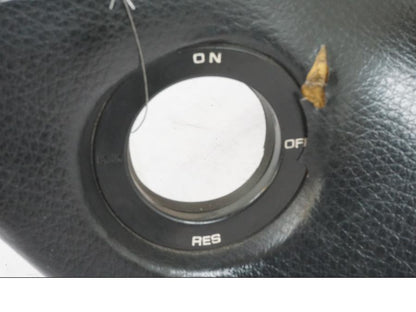 Baksidan på Sadel från en Honda CBR 1000 F -1999 motorcykel.