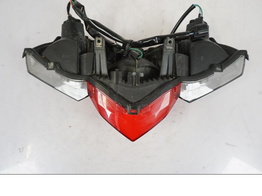 Höger sida på Baklampa från en Honda VFR 1200 -2010 motorcykel.