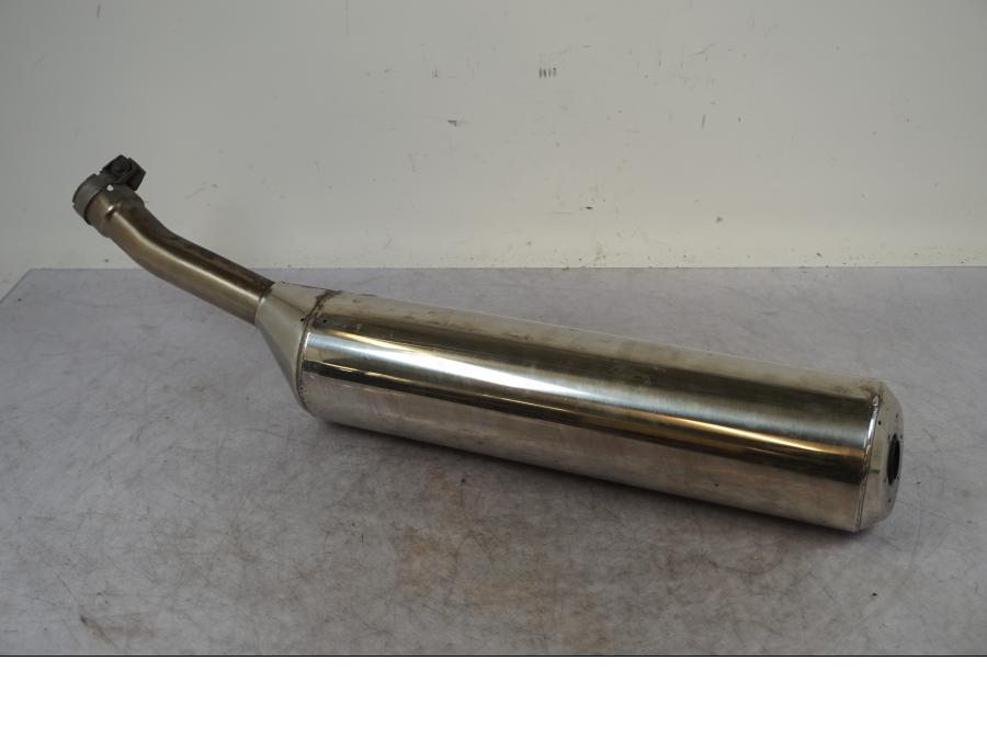 Framsidan på Avgassystem från en Yamaha FJR 1300 -2013 motorcykel.