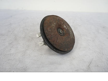 Framsidan på Signalhorn / Tuta från en KTM 990 Super Duke -2006 motorcykel.