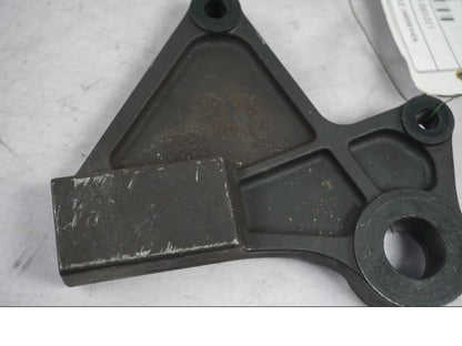 Baksidan på Bromsoksfäste från en Kawasaki ZX-10R -2008 motorcykel.