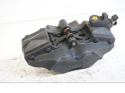 Baksidan på Bromsok från en Honda CBR 900 RR -1997 motorcykel.