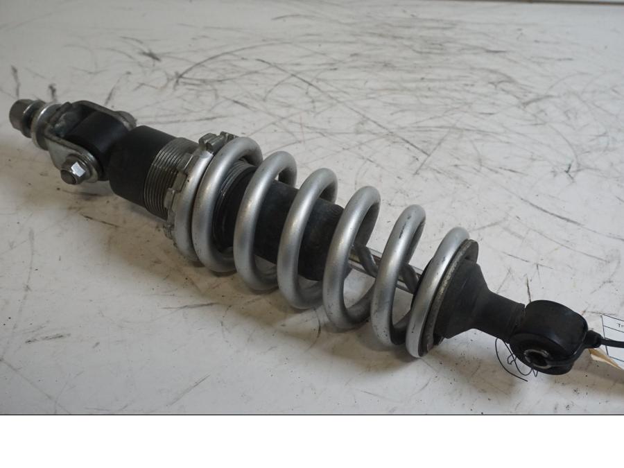 Framsidan på Stötdämpare från en Triumph Street Triple -2009 motorcykel.