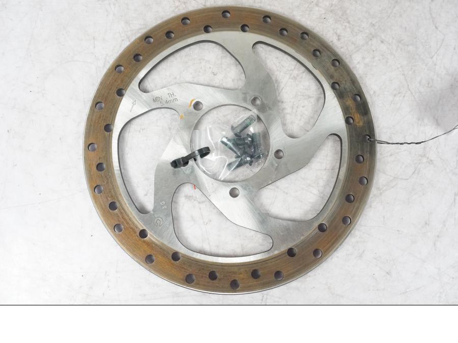 Framsidan på Bromsskiva från en Ducati Multistrada V4 -2024 motorcykel.