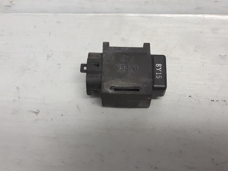 Framsidan på Tilt Sensor från en Suzuki VL 800 -2009 motorcykel.