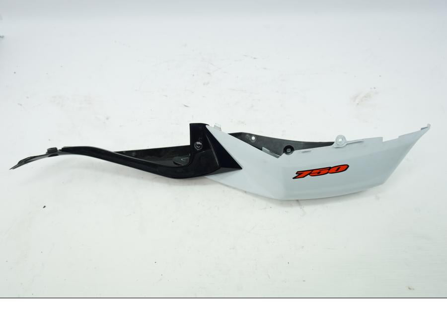 Baksidan på Sidopanel från en Suzuki GSX-R 750 -2009 motorcykel.