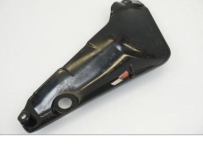 Vänster sida på Sidopanel från en Triumph Tiger -2004 motorcykel.