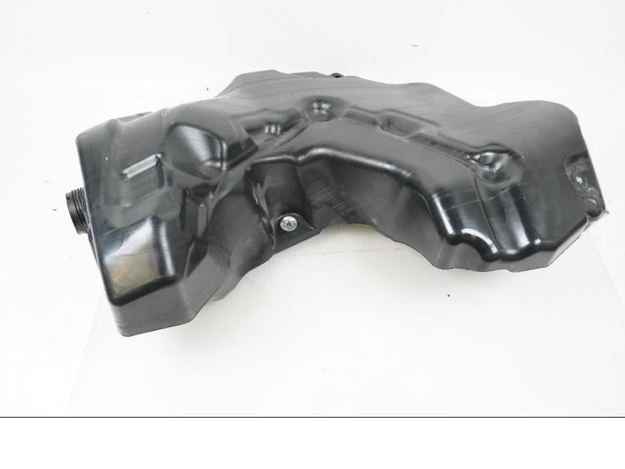 Framsidan på Bensintank från en KTM 1290 Super Adventure S -2022 motorcykel.