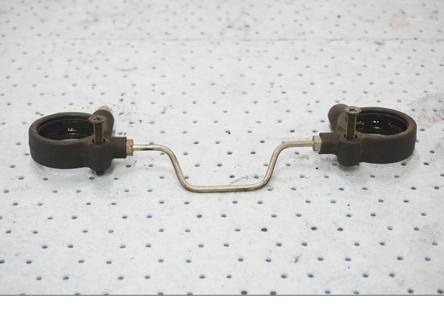 Framsidan på Gaffelslang från en Honda GL 1200 -1987 motorcykel.