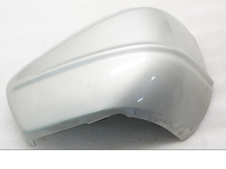 Framsidan på Sidopanel från en Yamaha XVZ 13TD -1999 motorcykel.