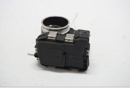 Baksidan på Spjällhus från en BMW R 1250 GS -2019 motorcykel.