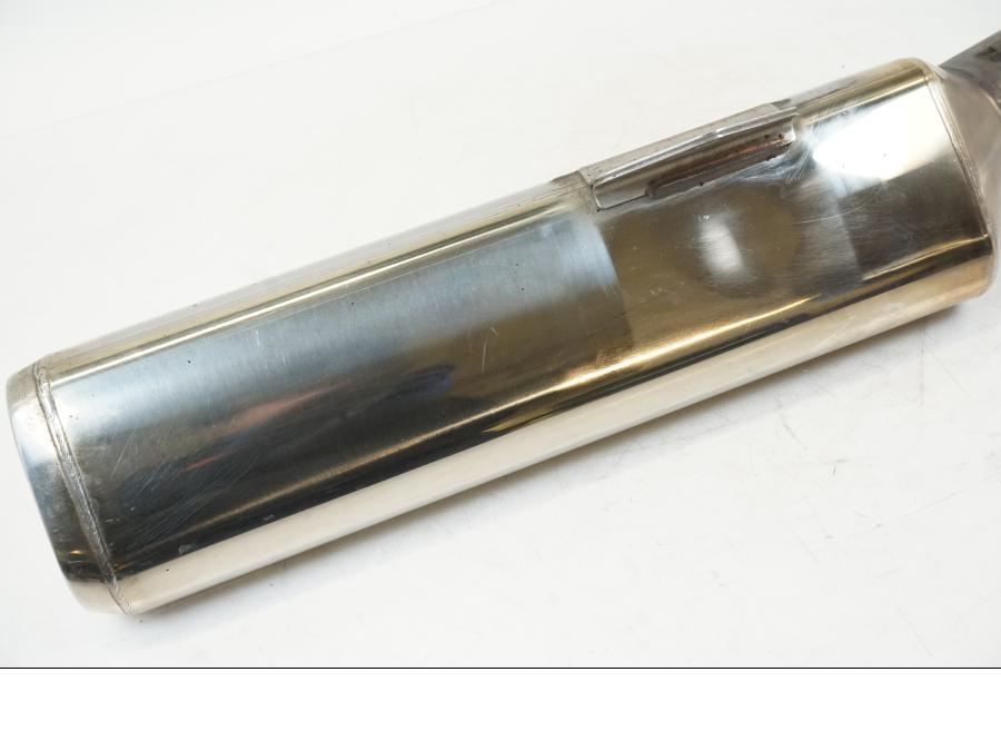 Extrabild5 på Ljuddämpare från en Honda ST 1300 -2002 motorcykel.