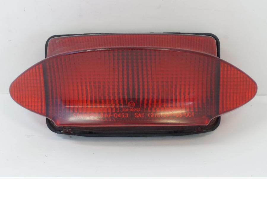 Framsidan på Baklampa från en Honda XL 1000 V -1999 motorcykel.