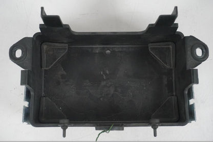 Snett nerifrån på Batterihållare från en MV Agusta Dragster -2014 motorcykel.