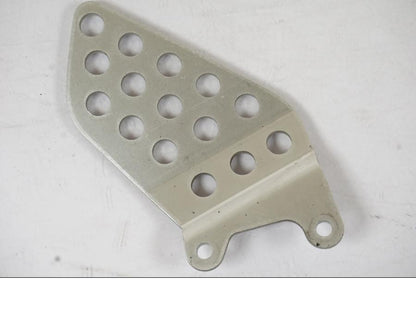 Baksidan på Fotpinnehälskydd från en Honda CBR 1000 RR -2007 motorcykel.