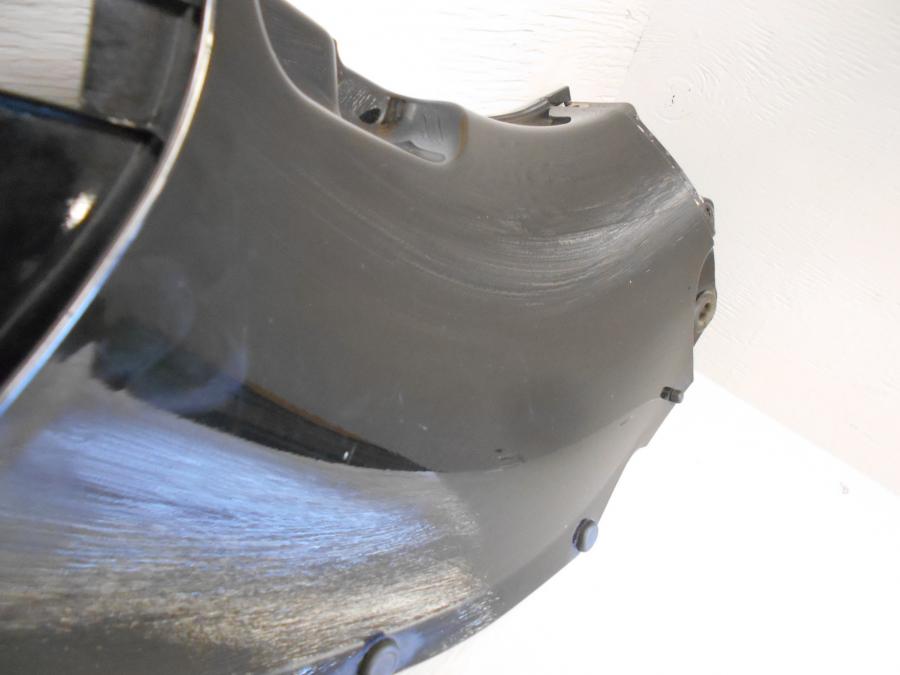 Baksidan på Sidopanel från en BMW K 1200 LT -2007 motorcykel.