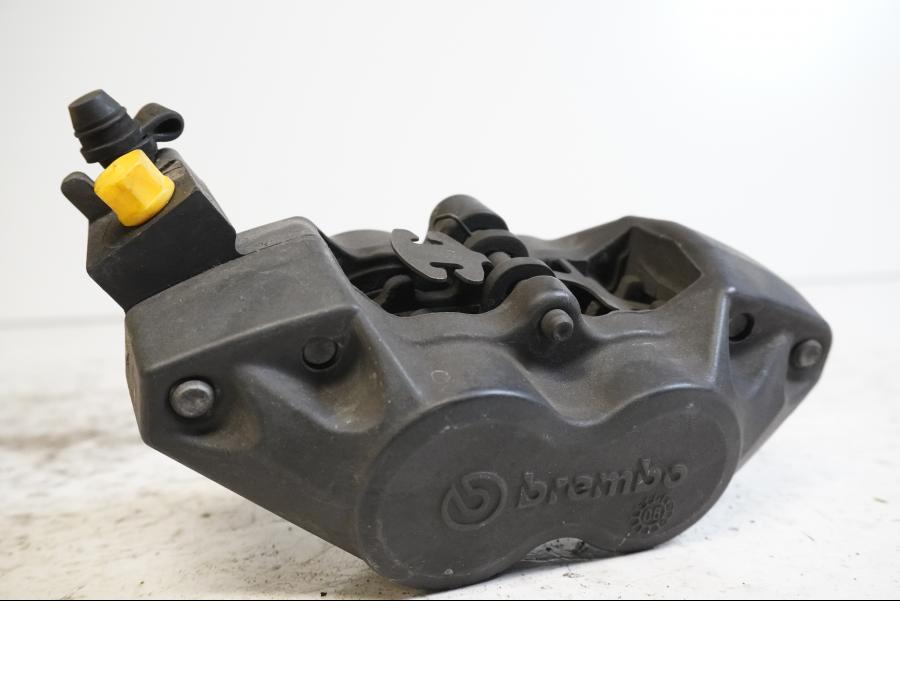 Baksidan på Bromsok från en BMW R 1200 GS -2007 motorcykel.