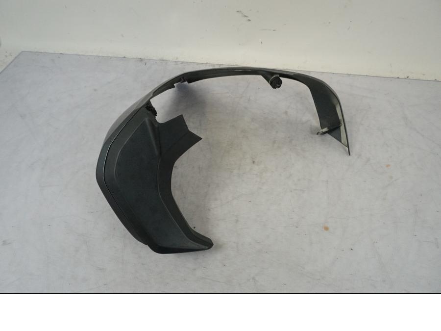 Baksidan på Toppkåpa från en Ducati Multistrada 1200 -2017 motorcykel.