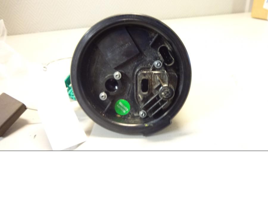 Baksidan på Bensinpump insprut från en BMW F 800 GT -2015 motorcykel.