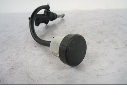 Vänster sida på Bromshuvudcylinder från en KTM 690 Duke -2014 motorcykel.