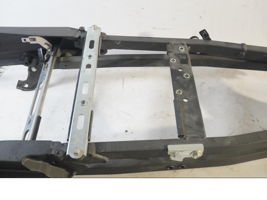 Baksidan på Bakram från en Kawasaki ZZ-R 1400 -2010 motorcykel.