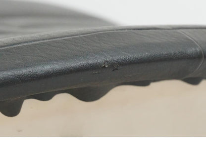 Vänster sida på Sadel från en Yamaha XJ 900 -1997 motorcykel.