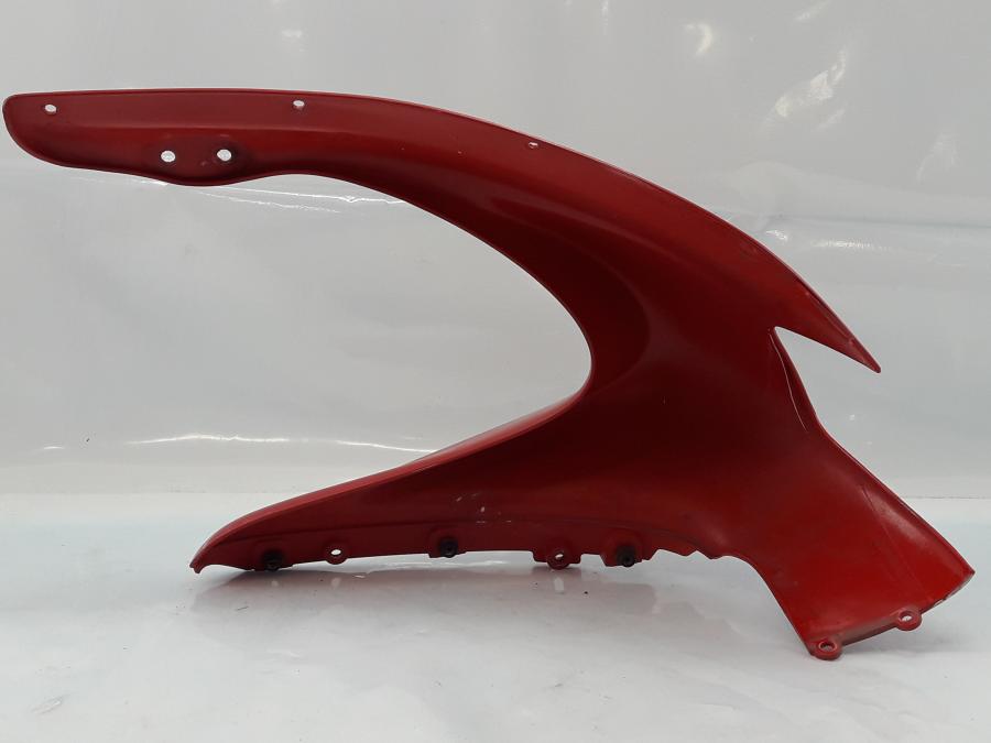 Baksidan på Toppkåpa från en Ducati 750 SS -2000 motorcykel.