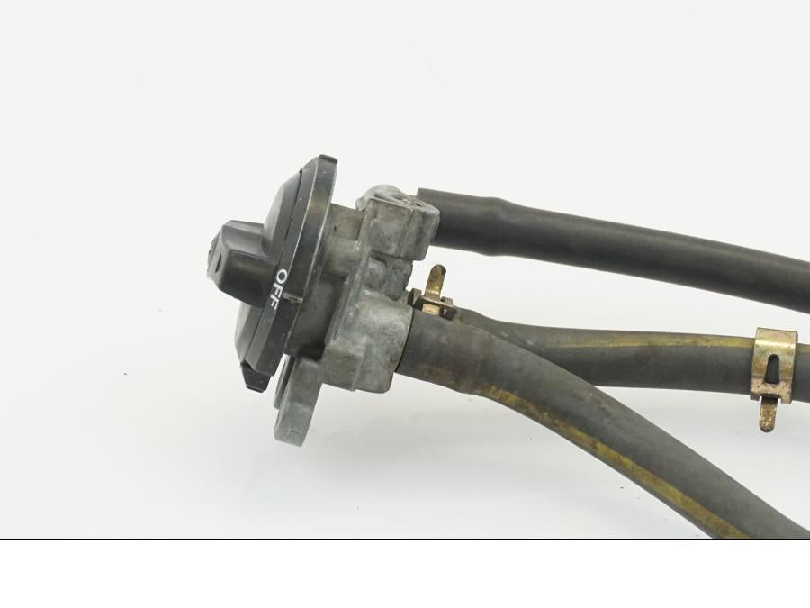 Höger sida på Bensinkran från en Kawasaki ZX-6R -1995 motorcykel.